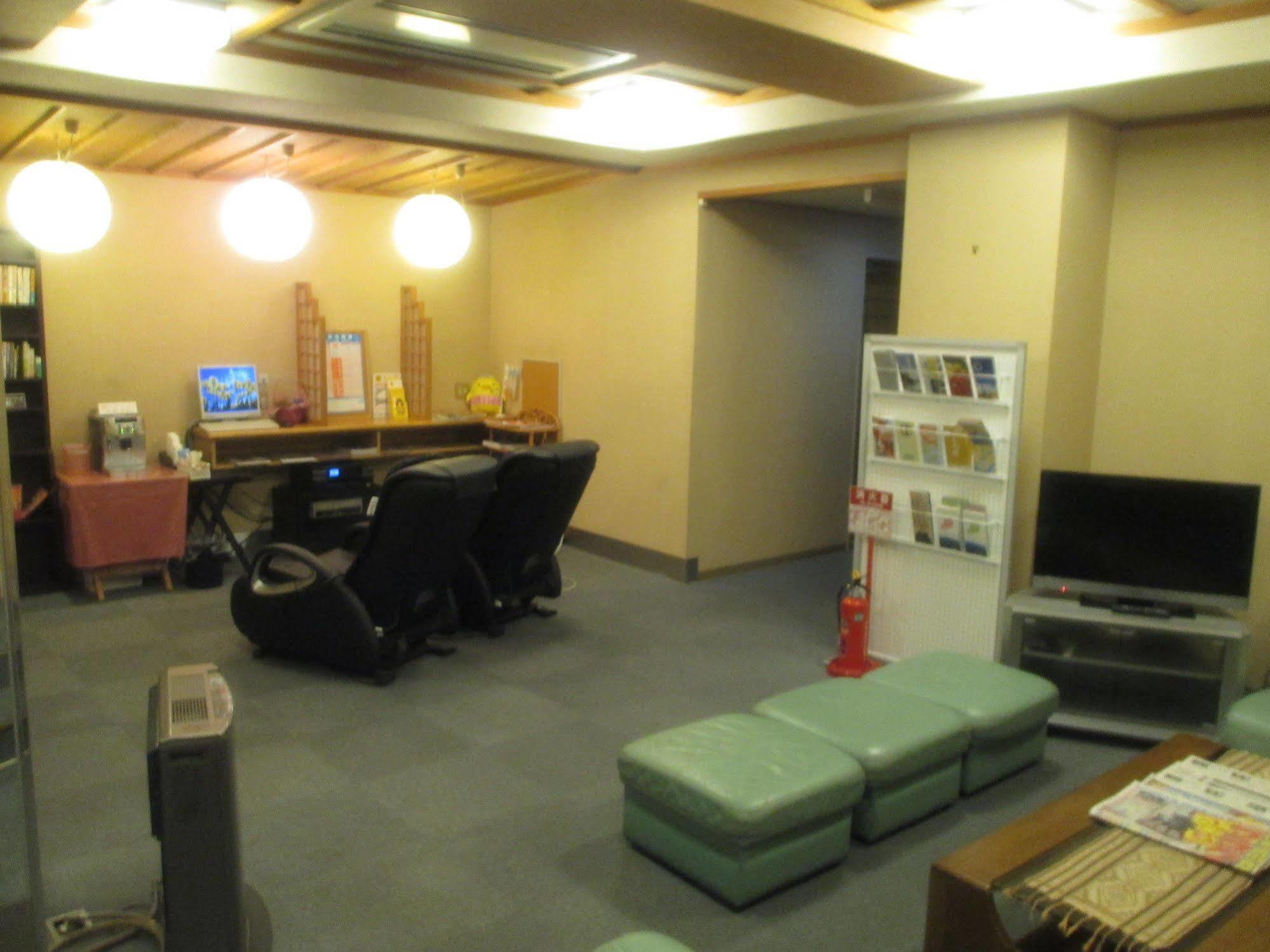 Hotel Crown Hills Imabari Exterior photo