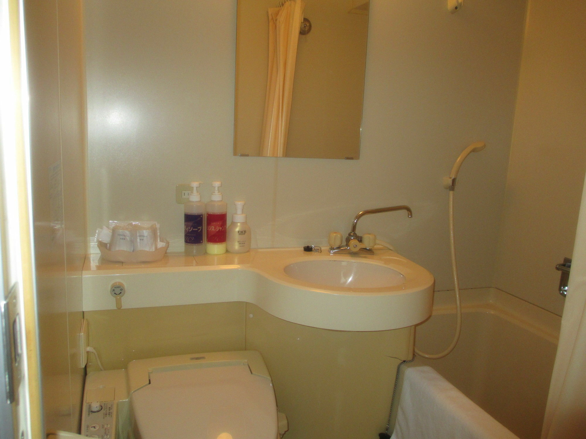 Hotel Crown Hills Imabari Exterior photo